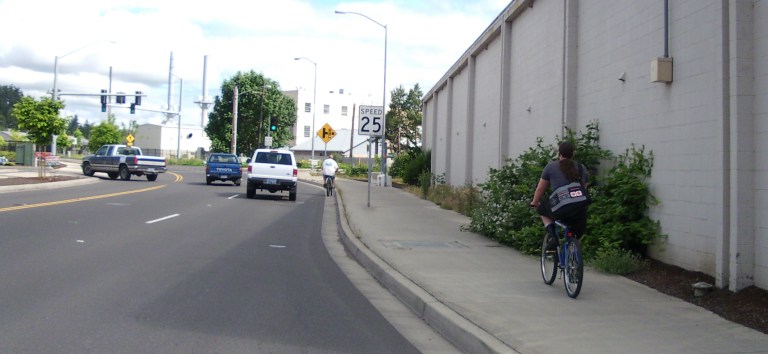Two ways of approaching Broadway and Hilyard in Eugene