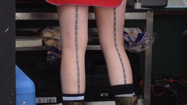 Chain tats